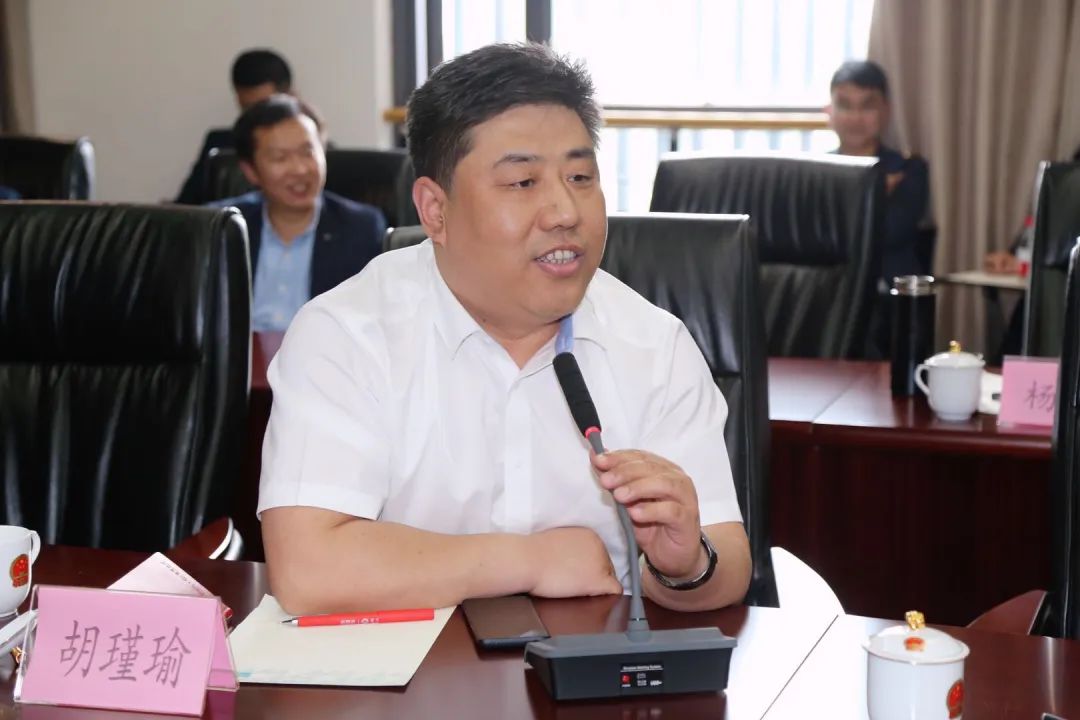 山西碧锦纳川贸易有限公司医药分公司董事长胡瑾瑜.jpg